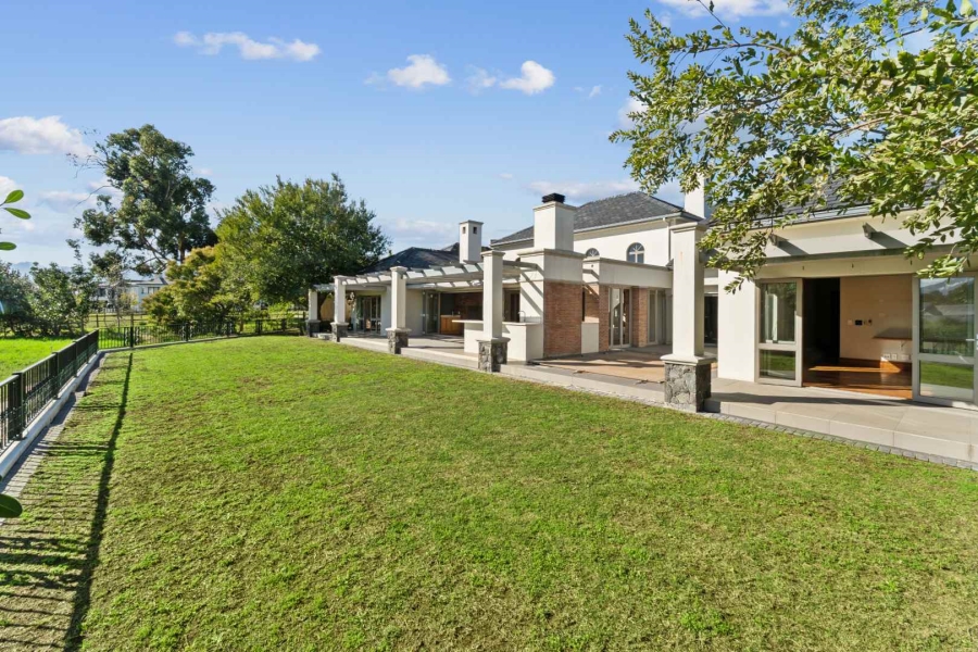 4 Bedroom Property for Sale in Val De Vie Estate Western Cape